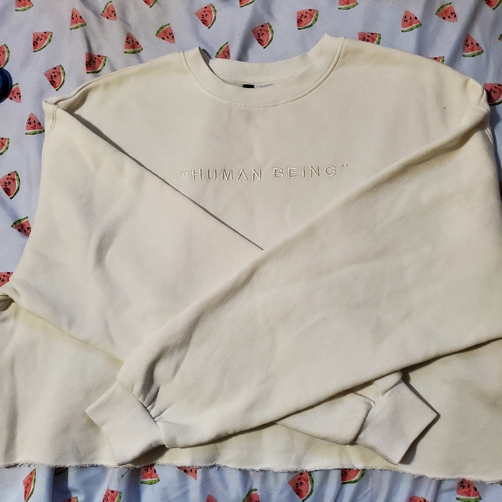 H&M cropped sweatshirt size L